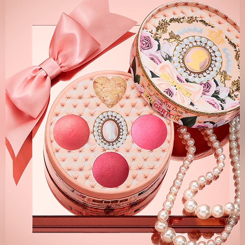 Bridgerton Blushing Delights Pat McGrath Palette